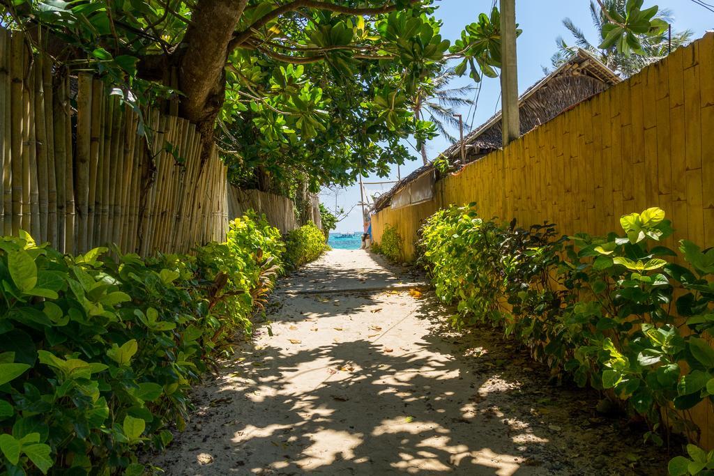 Koko'S Place Diniwid 발라박 외부 사진