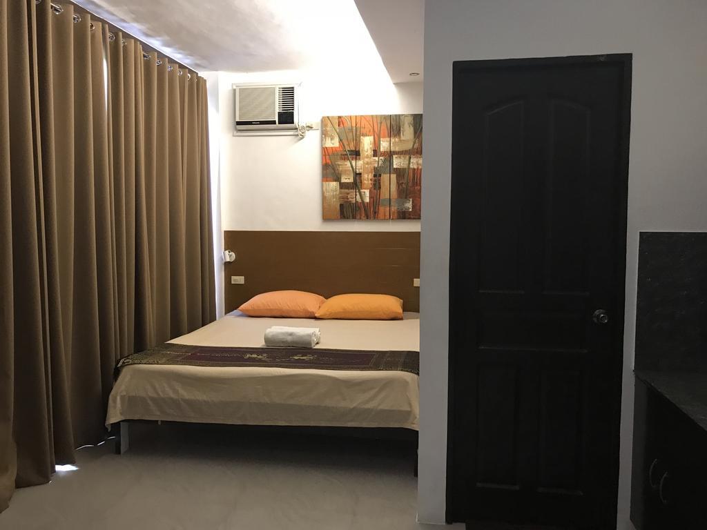 Koko'S Place Diniwid 발라박 외부 사진