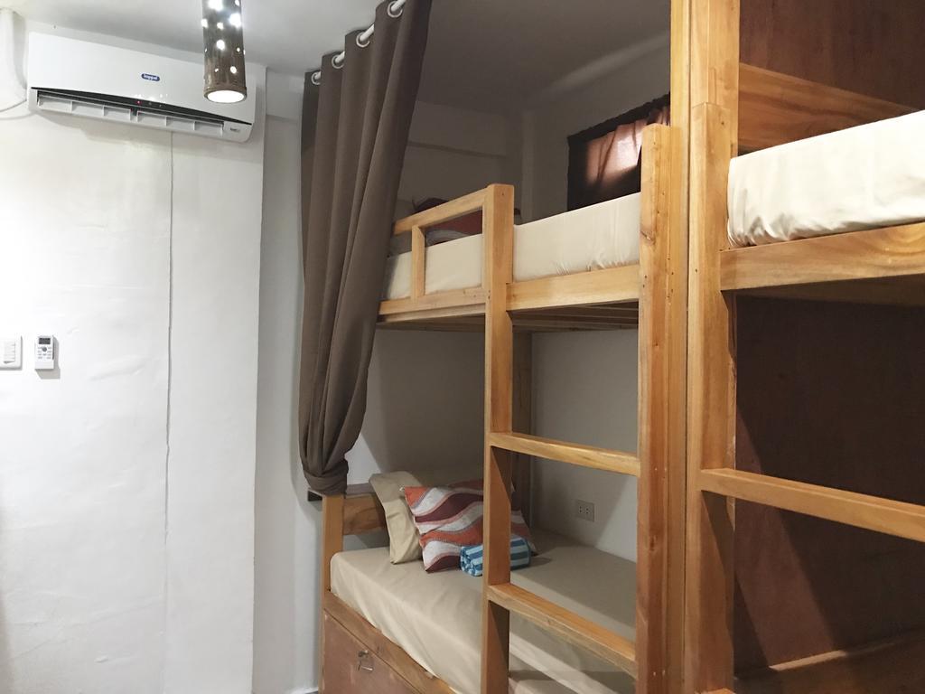 Koko'S Place Diniwid 발라박 외부 사진